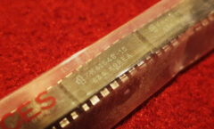 KM4164B-15