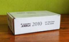 AMIGA 2010 [NOS]